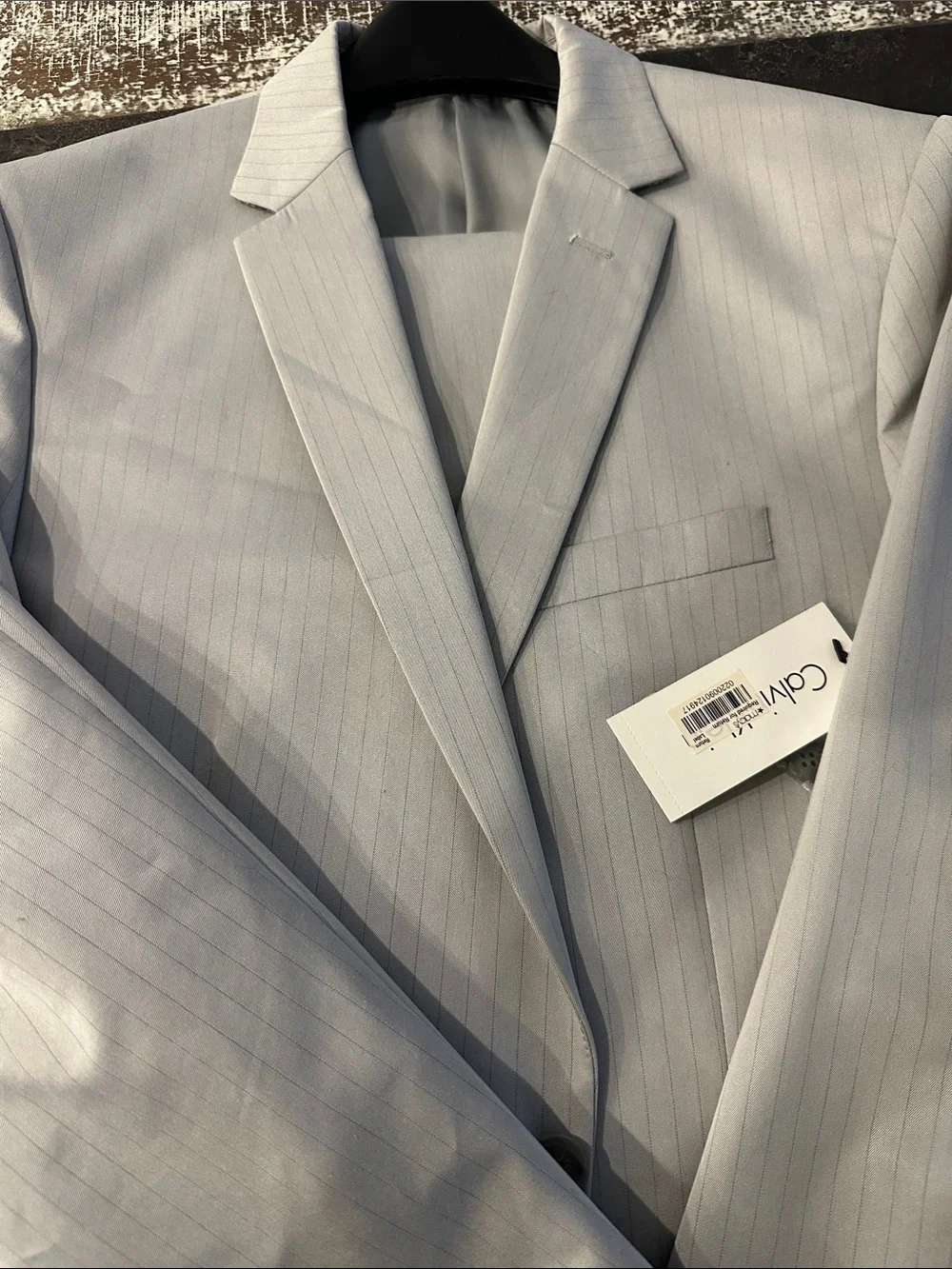 BNWT GREY CALVIN KLEIN SUIT SZ M